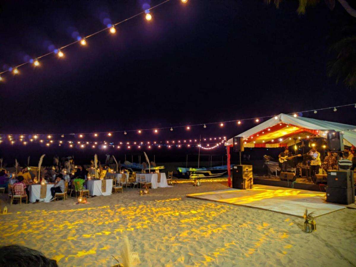 Blue Sand Beach Resort Trincomalee Ngoại thất bức ảnh